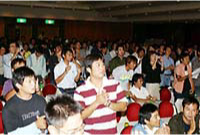 530人を超える交流会参加者