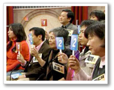 NHKのテレビ番組に民商の青年部員(八尾・鋳物金型業)が生出演!!
